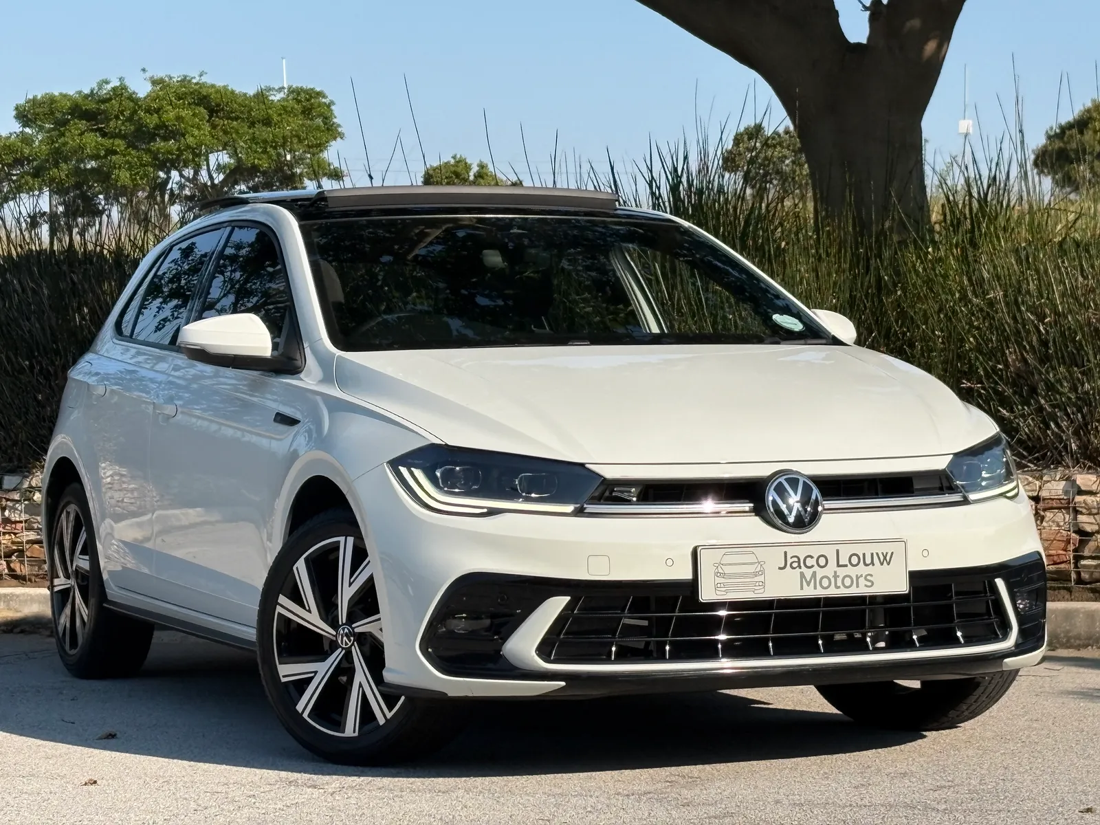 2024 Volkswagen Polo 1.0 TSI R-Line DSG, photo 1 of 47